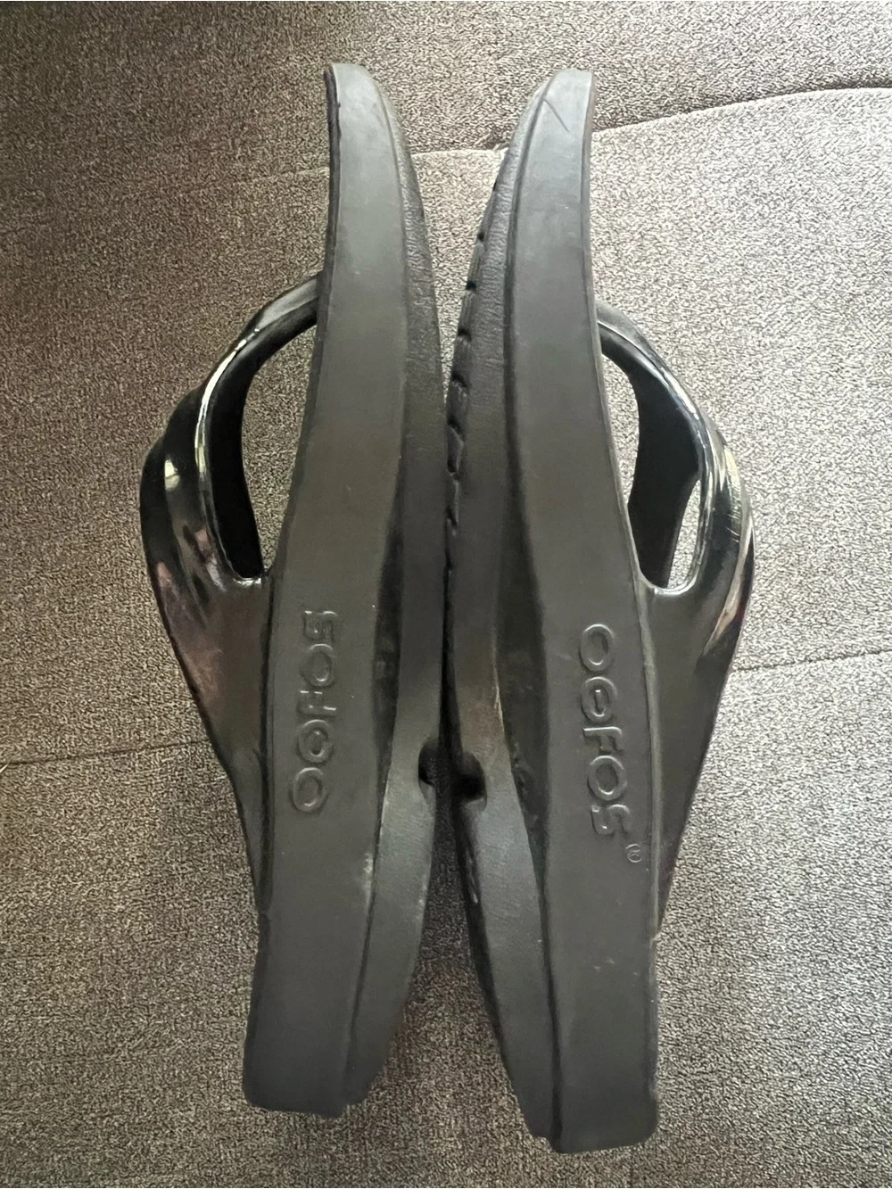 N/A black sandals